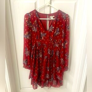 Flowy long sleeve, tiered dress